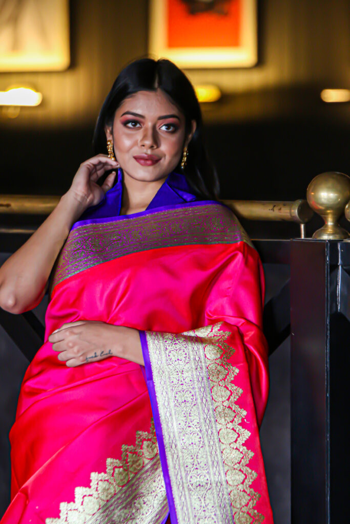 6.3 m (with blouse piece) Dark Pink,Sky Blue and Golden Ladies Wedding  Printed Banarasi Silk Saree at Rs 925 in Varanasi