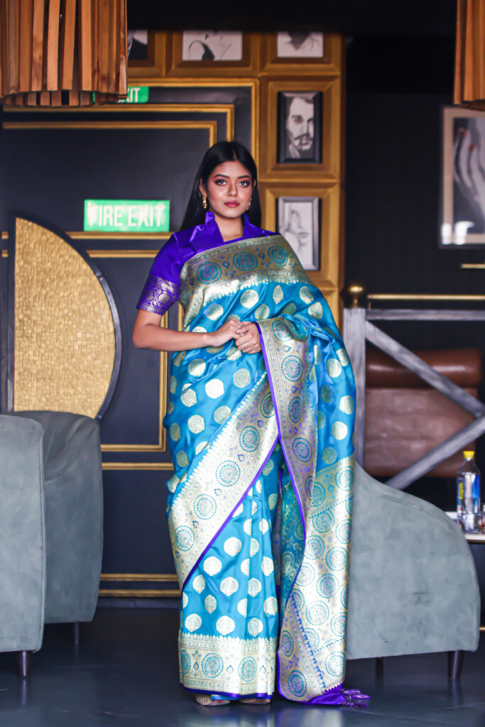 Peacock Blue Color Katan Silk Handwoven Banarasi Saree – Banarasi Shagun